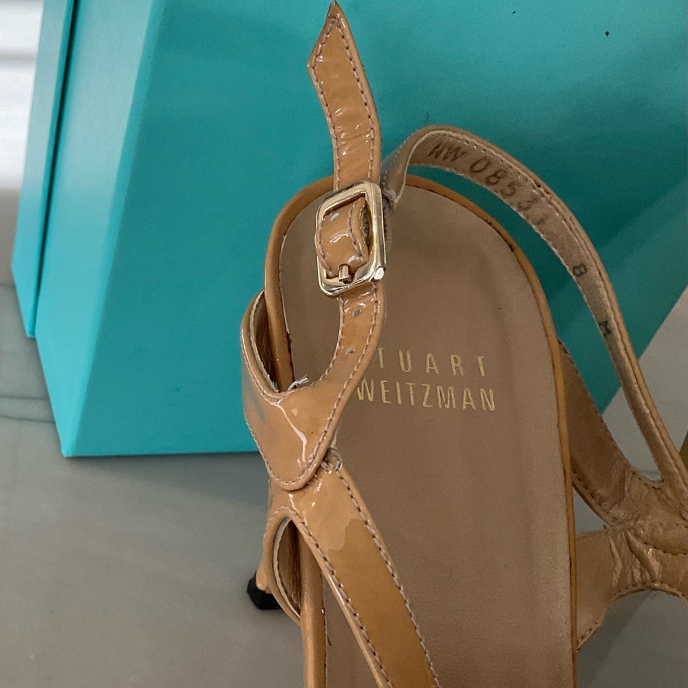 Stuart Weitzman Cross Strappy Buckle Heels Sz 8 Nude - Picture 5 of 15